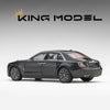 Pre-sale King Model 1:64 Ghost Black/White Die Casting Alloy Model Car